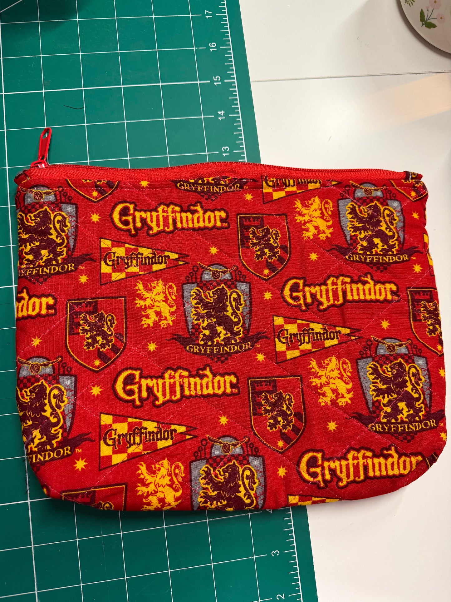 Harry Potter Gryffindor Makeup Bag